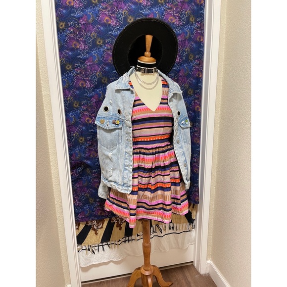 🌈 Lovely colorful striped dress - Picture 11 of 11